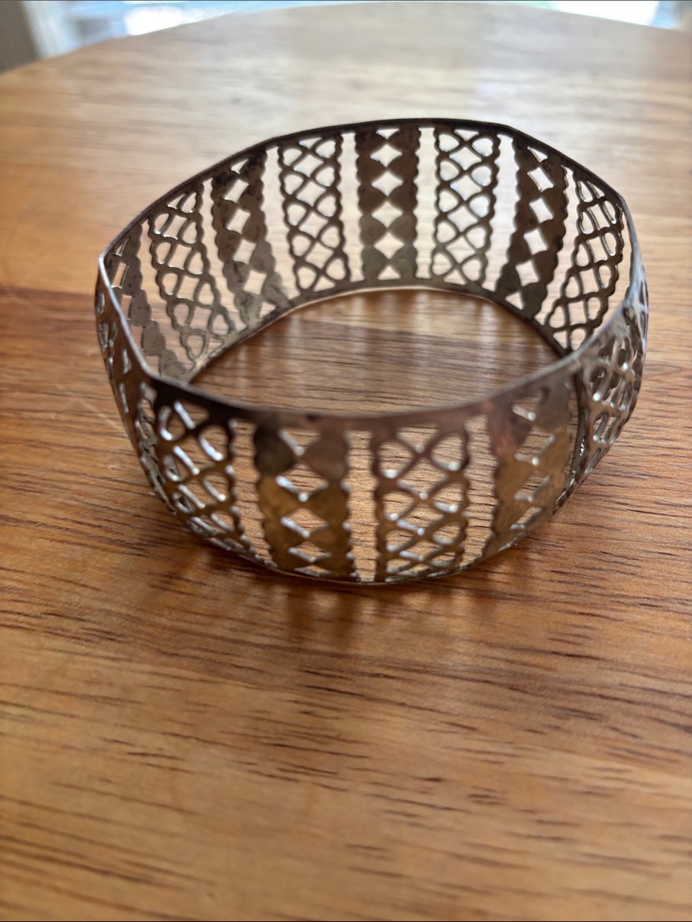Silver Filigree Openwork Bracelet - Feminine Silver Tone